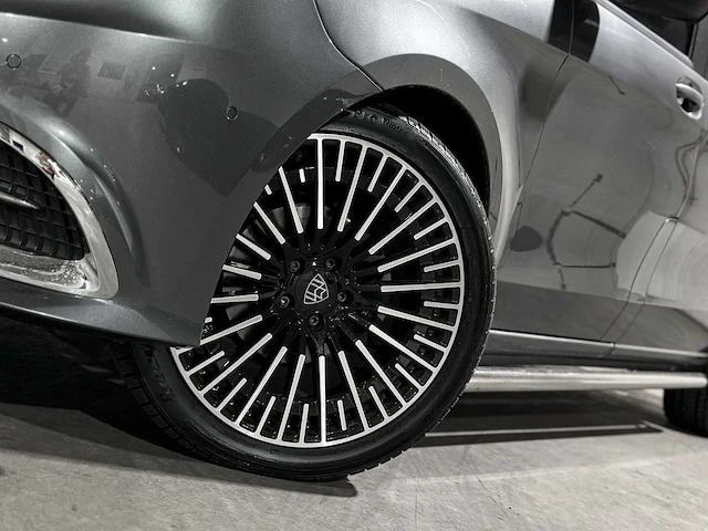Mercedes-benz v220d lang maybach dc avantgarde 163pk 2020 v-klasse, v-99-fpz - afbeelding 34 van  42