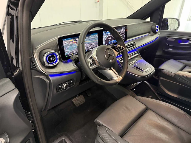 Mercedes-benz v300d l3 avantgarde amg-line 2024 i - afbeelding 36 van  36
