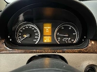 Mercedes-benz viano 2.2 cdi | lijkwagen | hj-662-b - afbeelding 2 van  24
