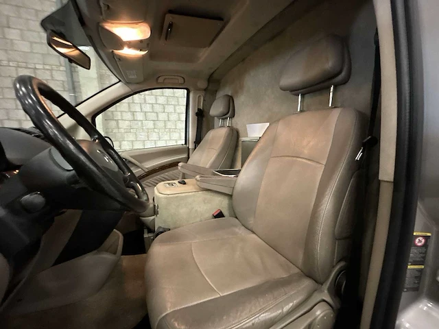 Mercedes-benz viano 2.2 cdi | lijkwagen | hj-662-b - afbeelding 9 van  24