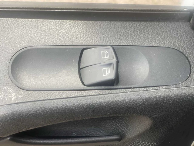 Mercedes-benz vito 110 cdi 320 crew | 6-spv-25 - afbeelding 2 van  27