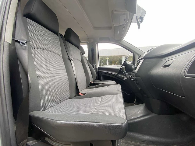 Mercedes-benz vito 110 cdi 320 crew | 6-spv-25 - afbeelding 20 van  27