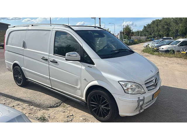 Mercedes-benz vito 110 cdi 320 functional lang | vh-022-x - afbeelding 1 van  10