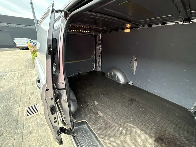 Mercedes-benz vito 111 cdi lang van| vgs-58-v - afbeelding 17 van  26
