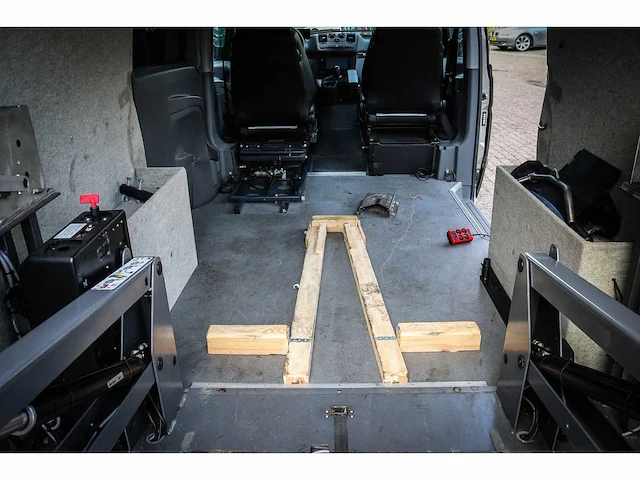 Mercedes-benz vito 111 cdi rolstoelauto, 38-vnk-7 - afbeelding 17 van  25