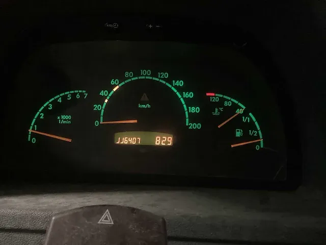 Mercedes-benz vito bedrijfswagen - afbeelding 1 van  13