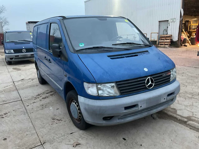 Mercedes-benz vito bedrijfswagen - afbeelding 2 van  14