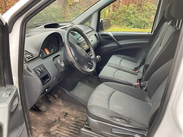 Mercedes-benz vito bedrijfswagen - afbeelding 5 van  17
