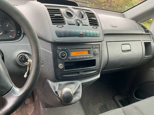 Mercedes-benz vito bedrijfswagen - afbeelding 7 van  17