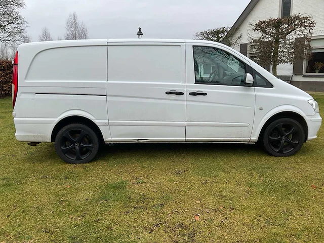 Mercedes-benz vito bedrijfswagen - afbeelding 12 van  17