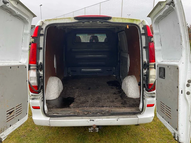 Mercedes-benz vito bedrijfswagen - afbeelding 17 van  17