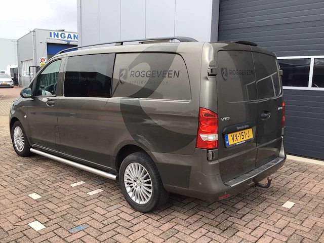 Mercedes-benz vito dubbel cabine bedrijfswagen - afbeelding 17 van  23