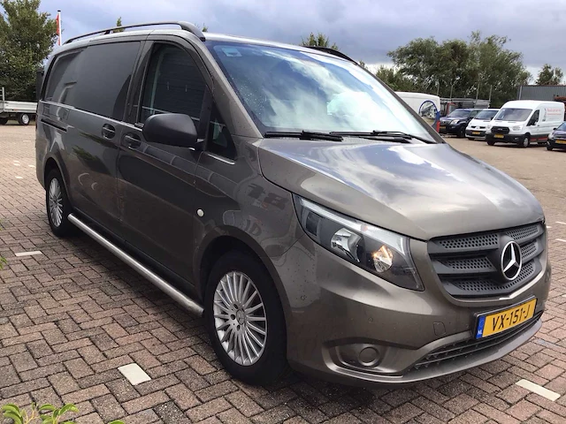 Mercedes-benz vito dubbel cabine bedrijfswagen - afbeelding 19 van  23