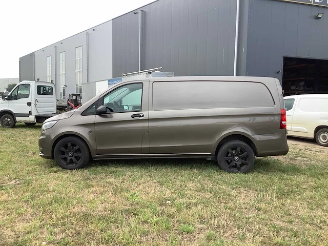 Mercedes-benz vito personenauto - afbeelding 1 van  30
