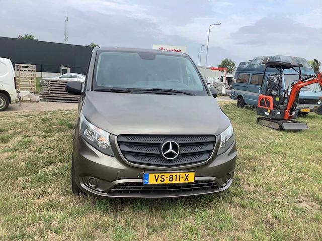 Mercedes-benz vito personenauto - afbeelding 23 van  30