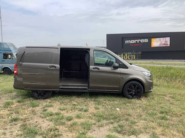 Mercedes-benz vito personenauto - afbeelding 26 van  30