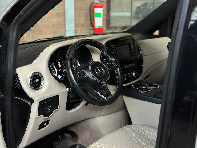 Mercedes-benz vito tourer maybach vip - exclusive 140pk 2020 v-klasse - afbeelding 14 van  59