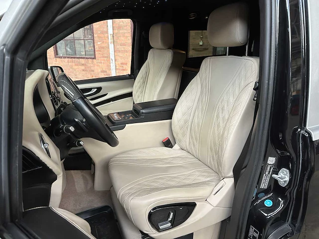 Mercedes-benz vito tourer maybach vip - exclusive 140pk 2020 v-klasse - afbeelding 40 van  59