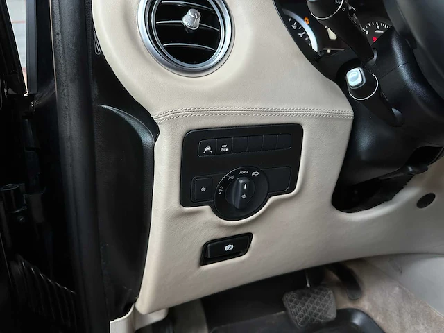 Mercedes-benz vito tourer maybach vip - exclusive 140pk 2020 v-klasse - afbeelding 24 van  59