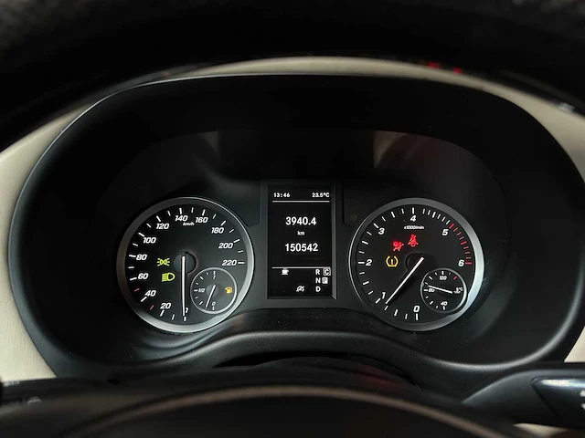 Mercedes-benz vito tourer maybach vip - exclusive 140pk 2020 v-klasse - afbeelding 29 van  59