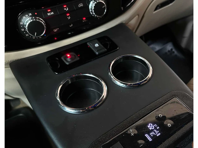 Mercedes-benz vito tourer maybach vip - exclusive 140pk 2020 v-klasse - afbeelding 30 van  59