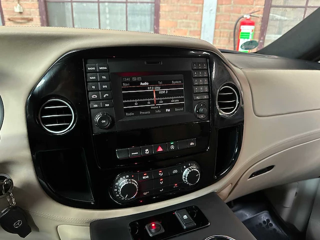 Mercedes-benz vito tourer maybach vip - exclusive 140pk 2020 v-klasse - afbeelding 31 van  59