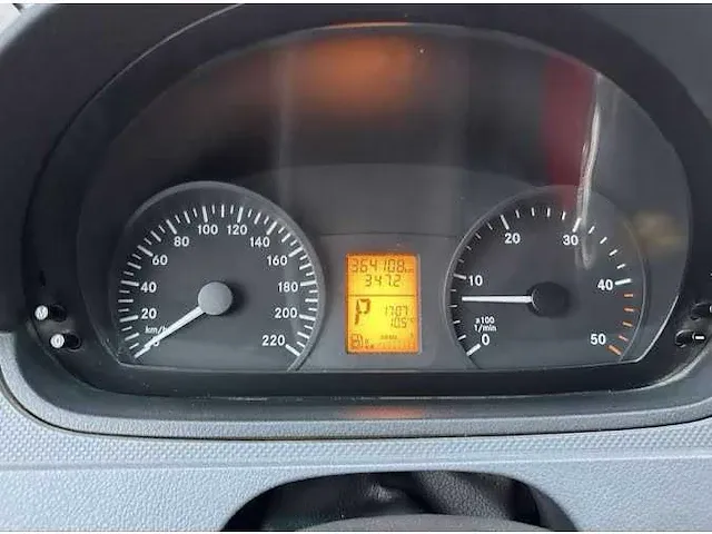 Mercedes-benz vito v6 bedrijfswagen - afbeelding 2 van  13