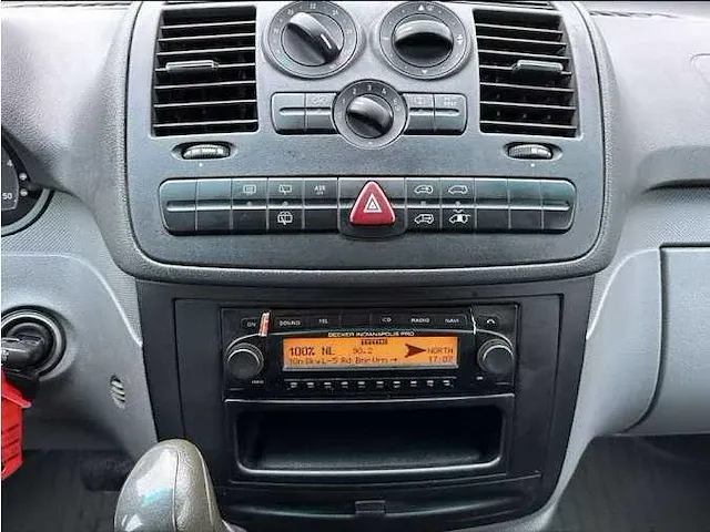 Mercedes-benz vito v6 bedrijfswagen - afbeelding 3 van  13