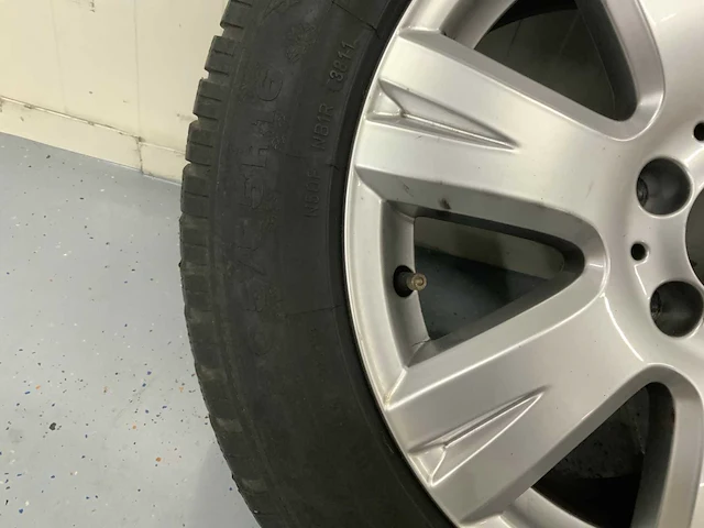 Mercedes-benz wielen winterbanden 16" 7j et43 - afbeelding 2 van  11