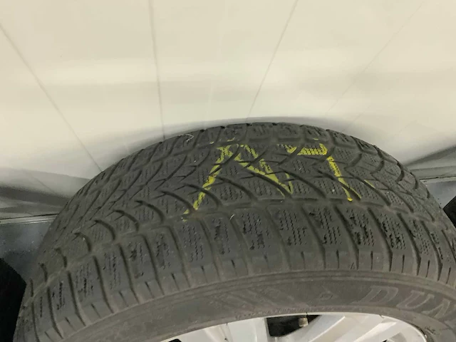 Mercedes-benz wielen winterbanden 16" 7j et43 - afbeelding 10 van  11