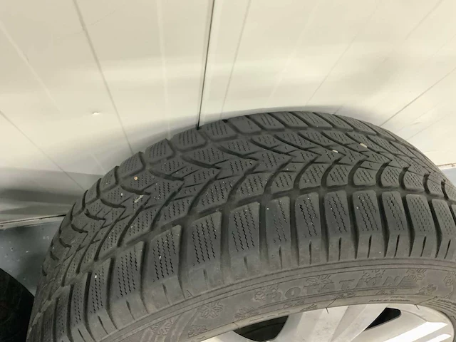 Mercedes-benz wielen winterbanden 16" 7j et43 - afbeelding 11 van  11