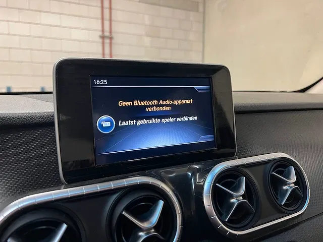 Mercedes-benz x250 d 4matic x-klasse 163pk 2017 - afbeelding 33 van  62