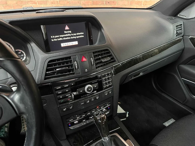 Mercedes-benzine e500 amg coupé 5.5 v8 388pk 2009 e-klasse youngtimer - afbeelding 28 van  40