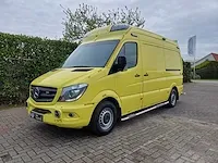 Mercedes-benz/wietmarcher sprinter 319 ambulance