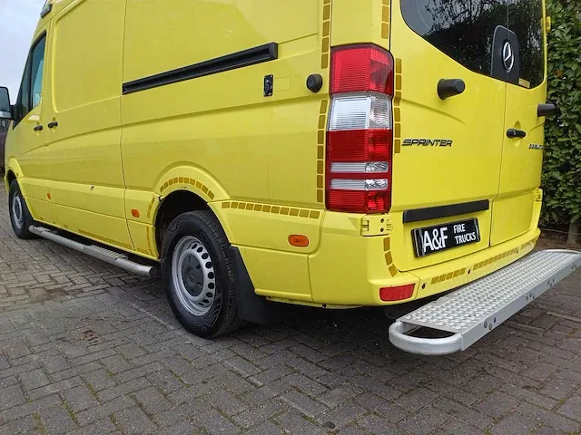 Mercedes-benz/wietmarcher sprinter 319 ambulance - afbeelding 19 van  37