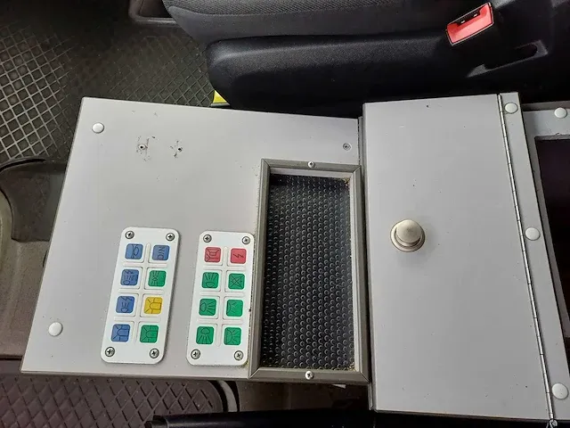 Mercedes-benz/wietmarcher sprinter 319 ambulance - afbeelding 28 van  37