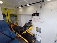 Mercedes-benz/wietmarcher sprinter ambulance - afbeelding 4 van  35