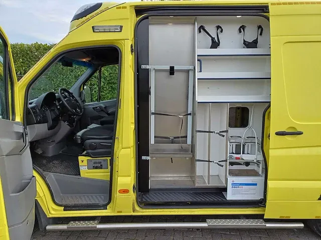 Mercedes-benz/wietmarcher sprinter ambulance - afbeelding 19 van  35