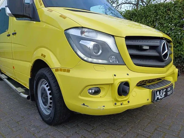 Mercedes-benz/wietmarcher sprinter ambulance - afbeelding 23 van  35
