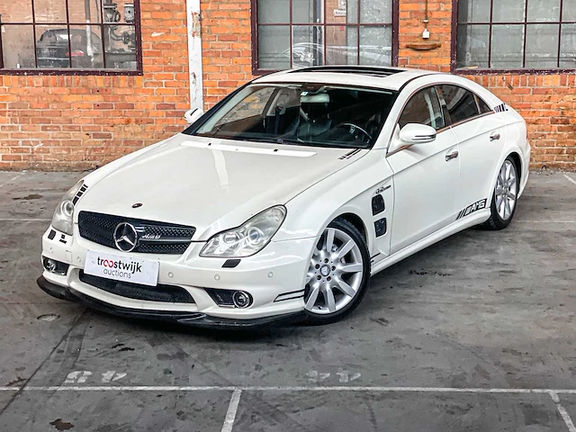 Mercedes cls500 5.0 v8 306pk 2005 -youngtimer- - afbeelding 12 van  48