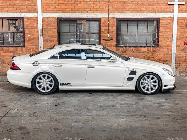 Mercedes cls500 5.0 v8 306pk 2005 -youngtimer- - afbeelding 46 van  48