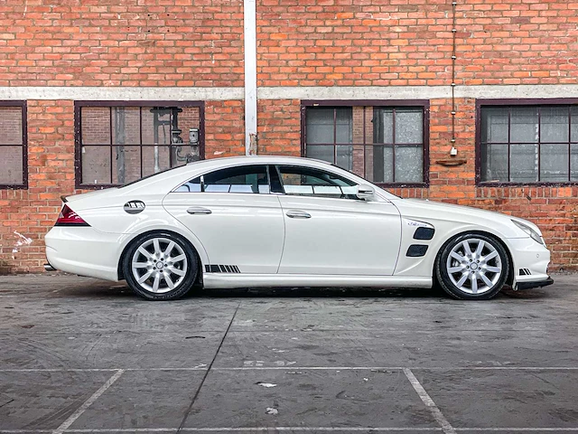 Mercedes cls500 5.0 v8 306pk 2005 -youngtimer- - afbeelding 47 van  48