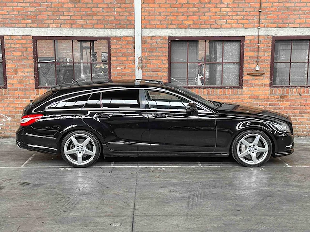 Mercedes cls500 amg 4matic shooting brake 4.7 v8 408pk 2015 cls-klasse - afbeelding 2 van  47
