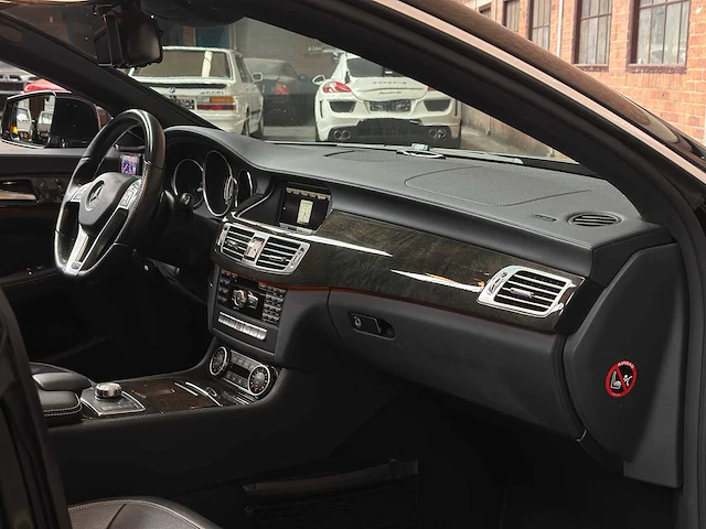 Mercedes cls500 amg 4matic shooting brake 4.7 v8 408pk 2015 cls-klasse - afbeelding 35 van  47