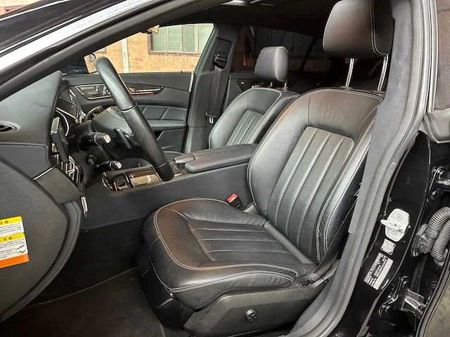 Mercedes cls500 amg 4matic shooting brake 4.7 v8 408pk 2015 cls-klasse - afbeelding 36 van  47