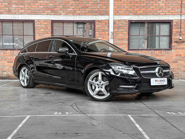 Mercedes cls500 amg 4matic shooting brake 4.7 v8 408pk 2015 cls-klasse - afbeelding 45 van  47