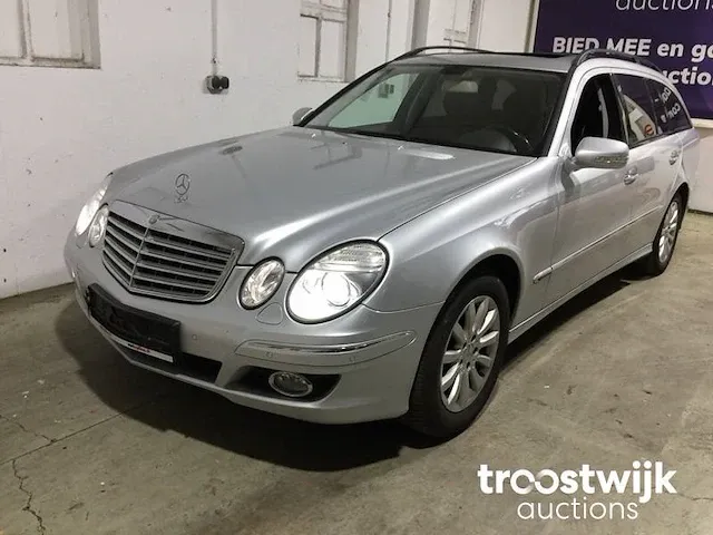 Mercedes e280cdi automaat litouwse papieren (79-tg-vx) - afbeelding 1 van  26