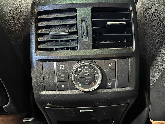 Mercedes gle 350d 4 matic belgisch kenteken - afbeelding 17 van  28