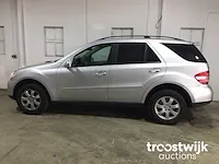 Mercedes ml 3.0 v6 cdi automaat, 52-tz-sb - afbeelding 2 van  16