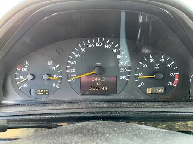 Mercedes puch - 15-12-1999 - g-klasse - g320 - personenauto - afbeelding 11 van  12